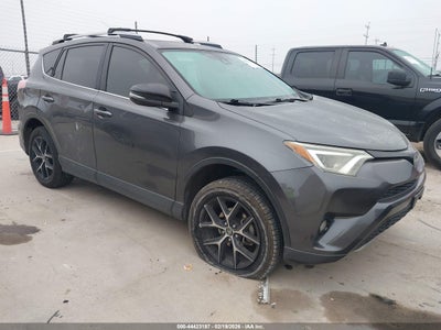 TOYOTA RAV4 2018