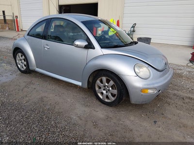 VOLKSWAGEN NEW BEETLE 2003