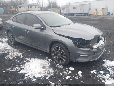 VOLVO S60 2017