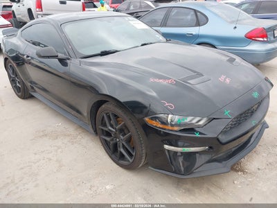 FORD MUSTANG 2018