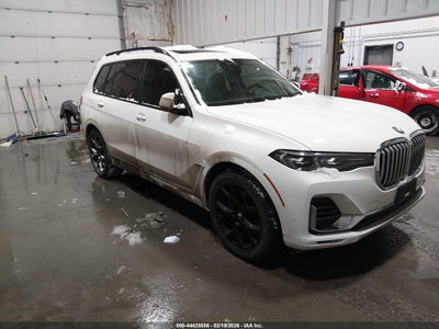 BMW X7 2021