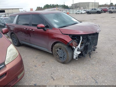 KIA CARNIVAL MPV 2025