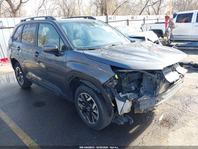 SUBARU FORESTER 2025
