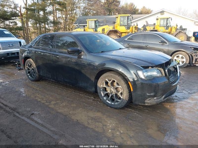 CHRYSLER 300 2017