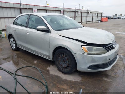 VOLKSWAGEN JETTA 2011