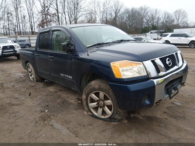 NISSAN TITAN 2011