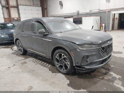 LINCOLN NAUTILUS 2024