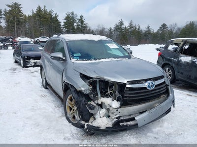 TOYOTA HIGHLANDER HYBRID 2015