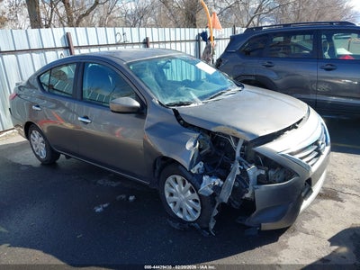 NISSAN VERSA 2016