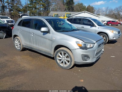 MITSUBISHI OUTLANDER SPORT 2015