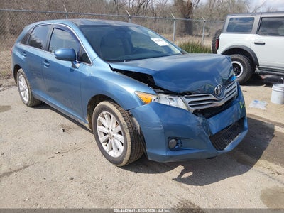 TOYOTA VENZA 2011