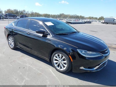 CHRYSLER 200 2015