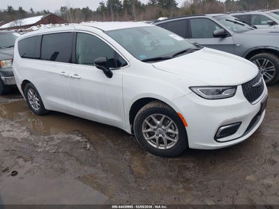 CHRYSLER PACIFICA 2024