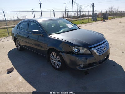 TOYOTA AVALON 2010