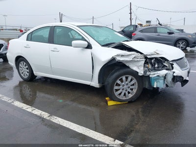 MITSUBISHI GALANT 2011