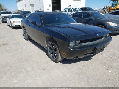 DODGE CHALLENGER 2010