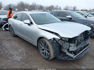VOLVO S90 2017