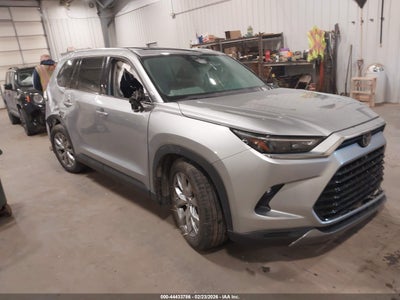 TOYOTA GRAND HIGHLANDER 2024