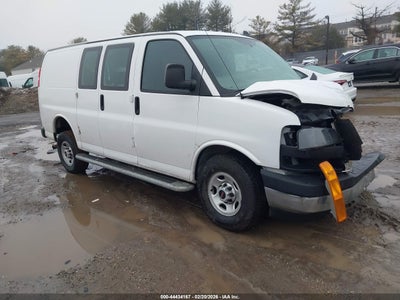 GMC SAVANA CARGO 2022