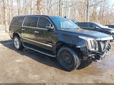 CADILLAC ESCALADE ESV 2016