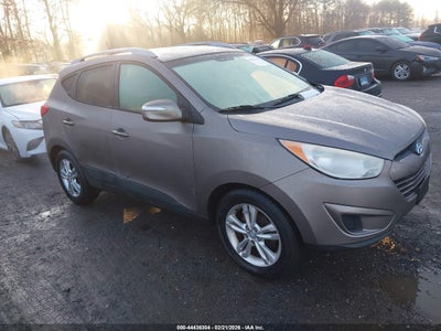 HYUNDAI TUCSON 2012