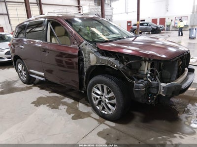 INFINITI JX35 2013