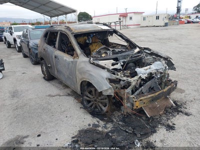 NISSAN ROGUE 2015