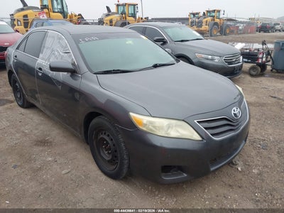 TOYOTA CAMRY 2011