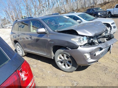 TOYOTA HIGHLANDER HYBRID 2012