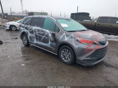 TOYOTA SIENNA 2021