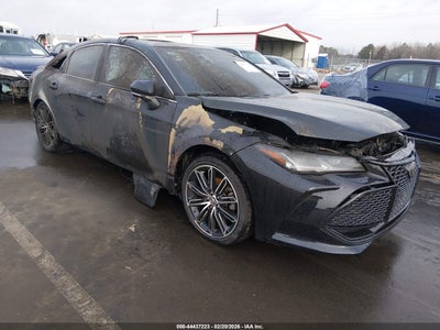 TOYOTA AVALON 2019