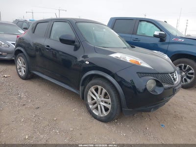 NISSAN JUKE 2011