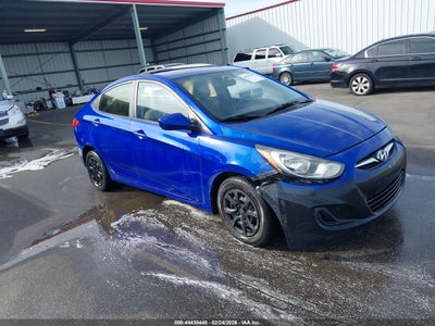 HYUNDAI ACCENT 2013