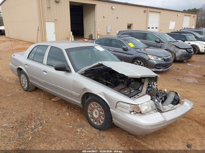 FORD CROWN VICTORIA 2005