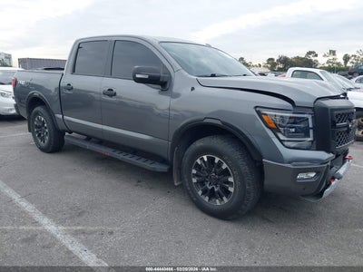 NISSAN TITAN 2021