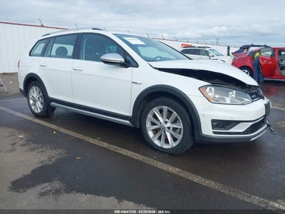 VOLKSWAGEN GOLF ALLTRACK 2017