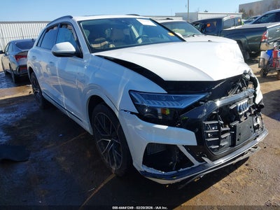AUDI Q8 2023