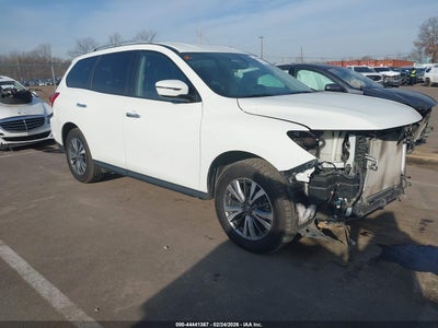 NISSAN PATHFINDER 2019
