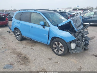 SUBARU FORESTER 2017