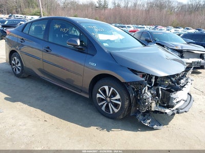 TOYOTA PRIUS PRIME 2019