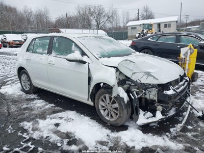 VOLKSWAGEN GOLF 2015