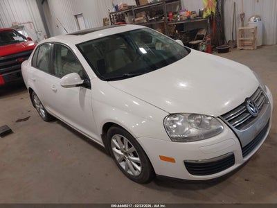 VOLKSWAGEN JETTA 2010