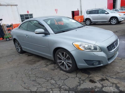 VOLVO C70 2011