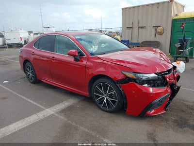 TOYOTA CAMRY 2024