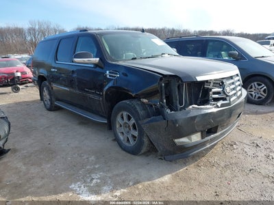 CADILLAC ESCALADE ESV 2009