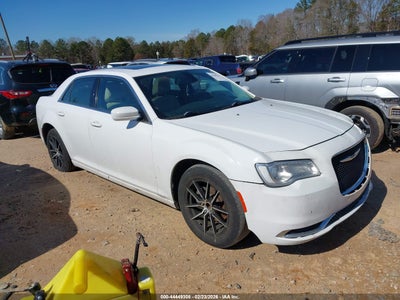 CHRYSLER 300 2017