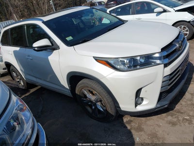 TOYOTA HIGHLANDER 2017