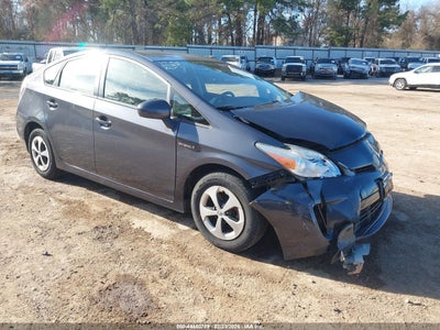 TOYOTA PRIUS 2013