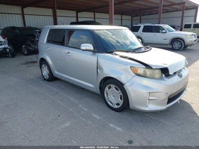 SCION XB 2013
