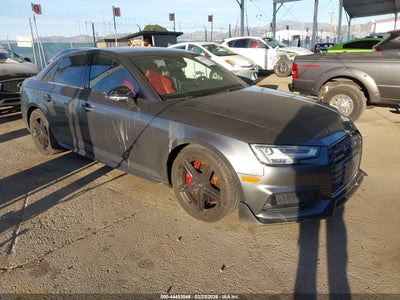 AUDI S4 2018
